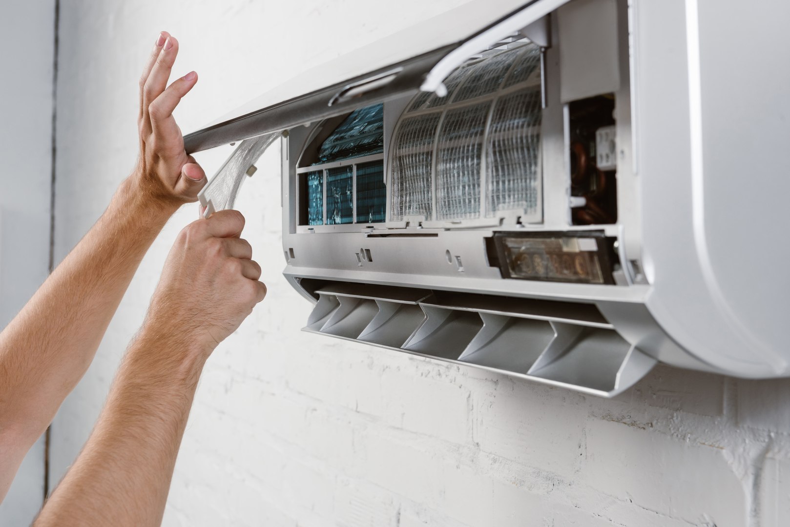 Dịch Vụ Sửa Điều Hòa Tại Đống Đa Hà Nội 24/7 Uy Tín, Giá Rẻ Nhất 2 Tất cả các sự cố hỏng hóc trên điều hòa đều được thợ sửa chữa của Điện Lạnh Bách Khoa xử lý triệt để 100%.