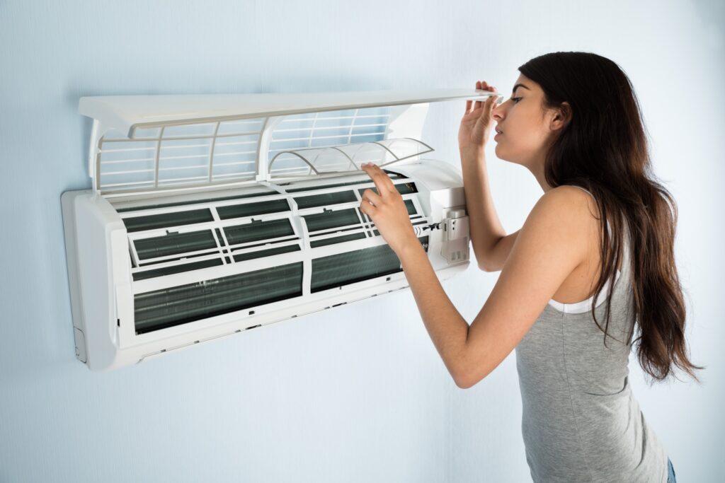 Dịch Vụ Sửa Điều Hòa Tại Đống Đa Hà Nội 24/7 Uy Tín, Giá Rẻ Nhất 4 Dù là gia đình bạn đang sử dụng loại điều hòa nào, của thương hiệu nào thì thợ sửa kỹ thuật của Điện Lạnh Bách Khoa đều có kiến thức và kinh nghiệm để khắc phục hiệu quả mọi lỗi gặp phải.