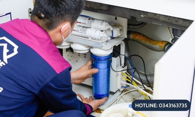 Đội ngũ nhân viên kỹ thuật của Điện Lạnh Bách Khoa được đào tạo đầy đủ kỹ năng nghiệp vụ và tận tâm với khách hàng. 