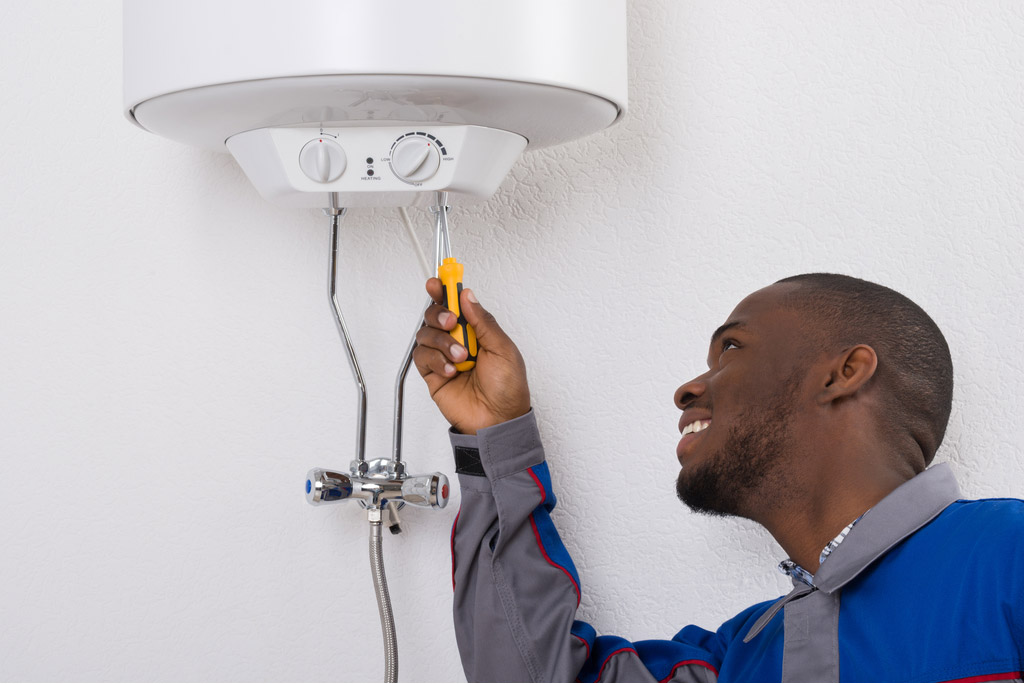 Sửa bình nóng lạnh tại quận Hoàn Kiếm